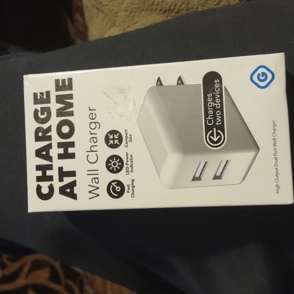 4 Gems Car, Home, Portable charger and Bluetooth earbuds - Picture 3 of 5